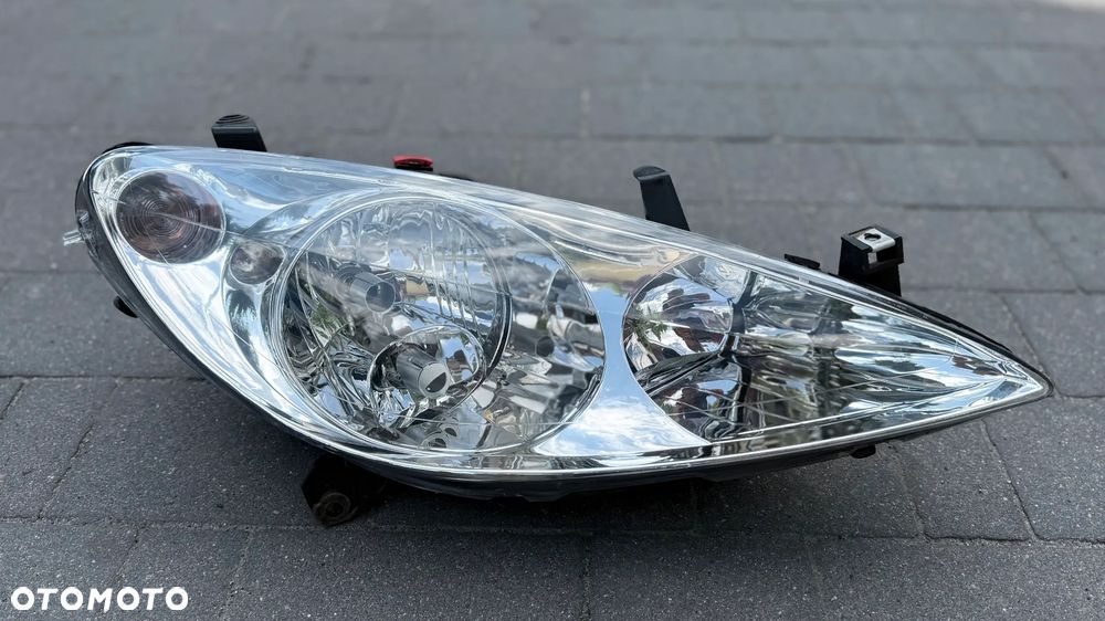 Lampa przednia prawa Peugeot 307 EU Europa prawy przód TYC A166 Reflektor 3A/C, SW 3H, CC 3B, 3E - 1