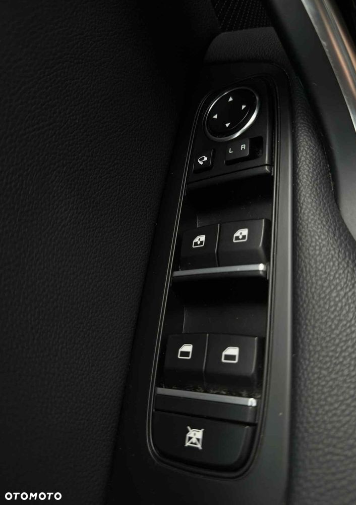 Kia Ceed 1.4 T-GDI L Business Line - 10