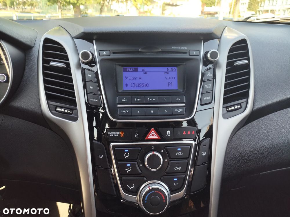 Hyundai i30 1.4 CRDi Base - 8