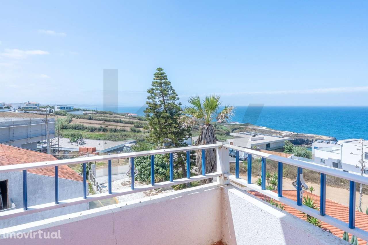 Moradia Única com Piscina, Vista Mar Frontal e Terreno de 1.162 m2 - Grande imagem: 3/42