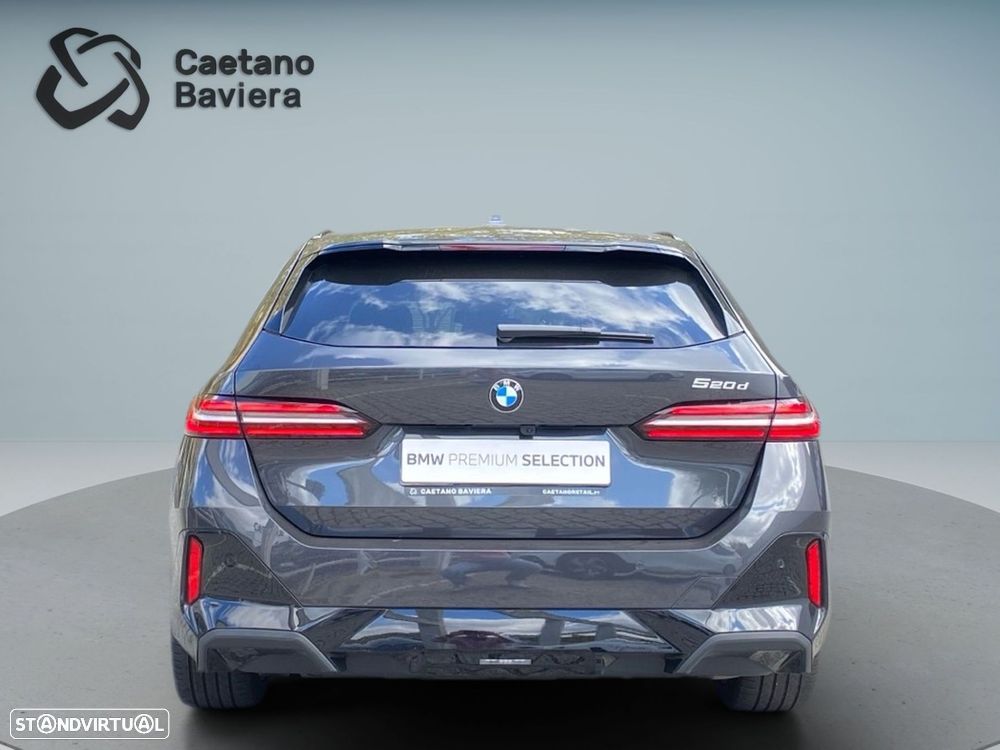 BMW 520 d Pack Desportivo M - 23