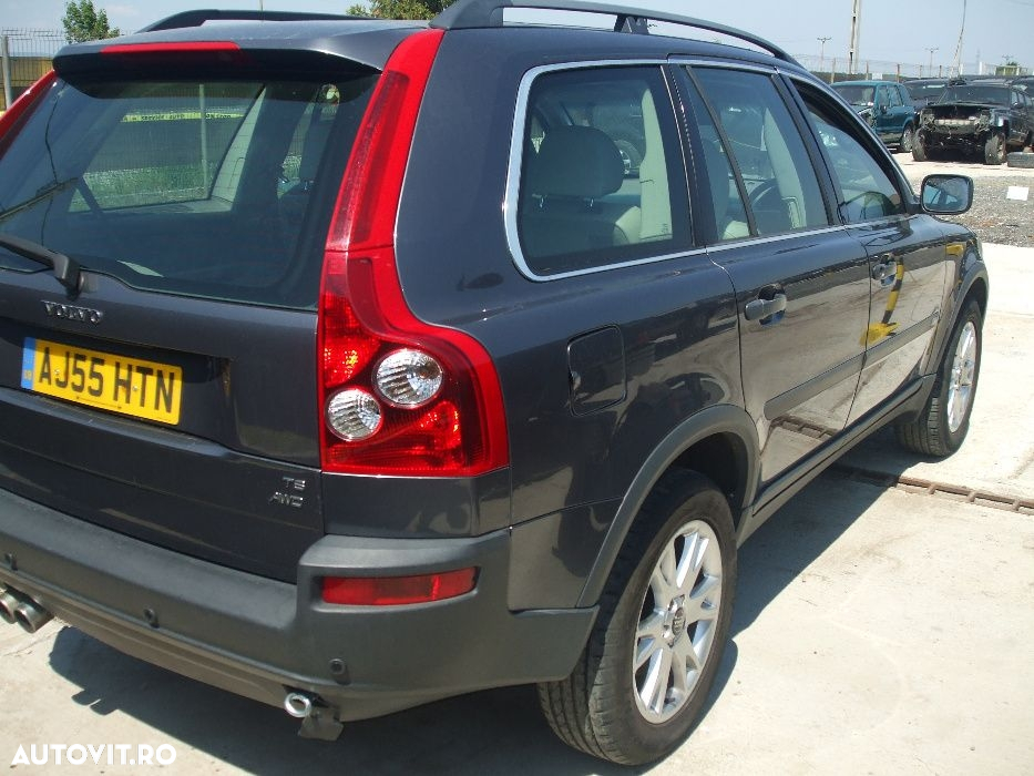 Dezmembrez Volvo XC90 T6 2,4D SI 2,9 BENZINA - 7