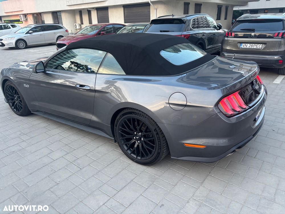 Ford Mustang 5.0 V8 Aut. GT - 2
