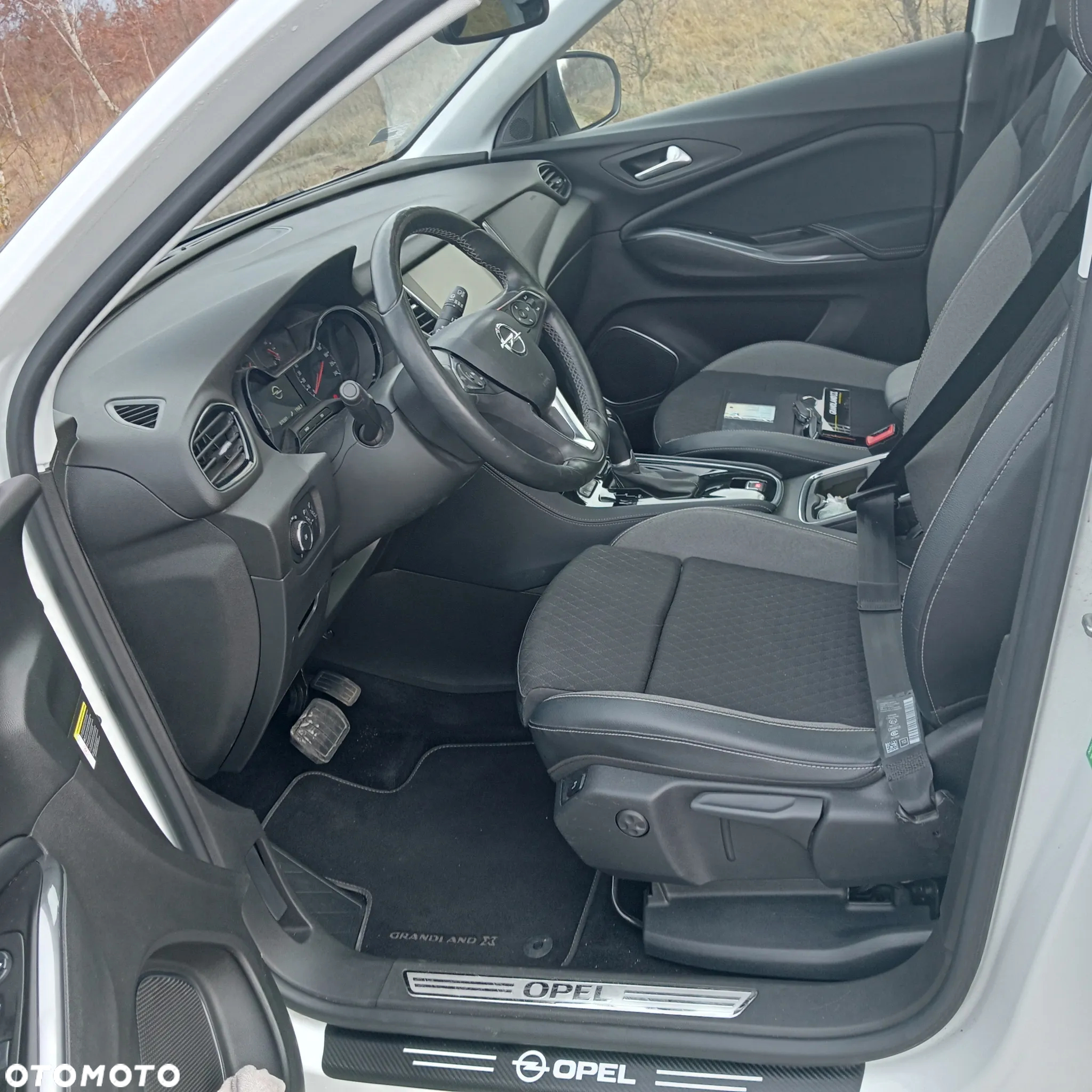 Opel Grandland X 1.2 T Enjoy S&S - 16