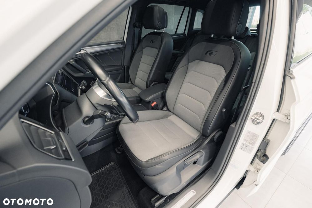 Volkswagen Tiguan - 13