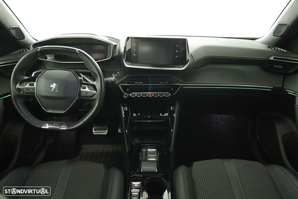 Peugeot 2008 1.2 PureTech GT EAT8 - 8