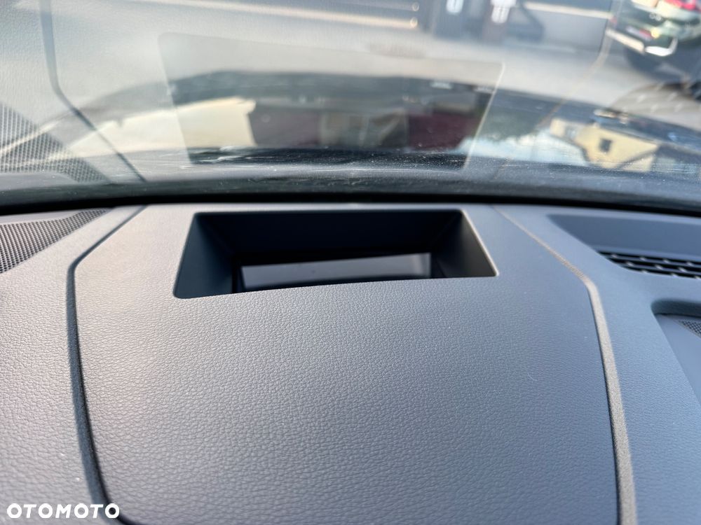Audi e-tron S Quattro - 34