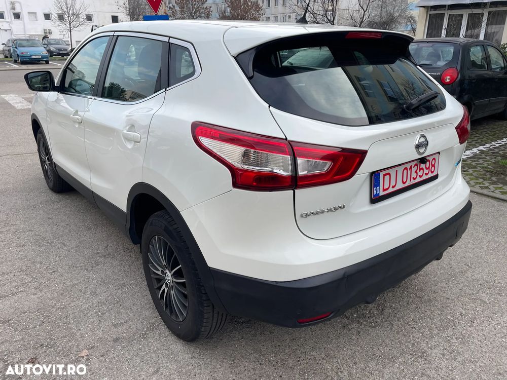 Nissan Qashqai 1.5 DCI Start/Stop N-Connecta - 3