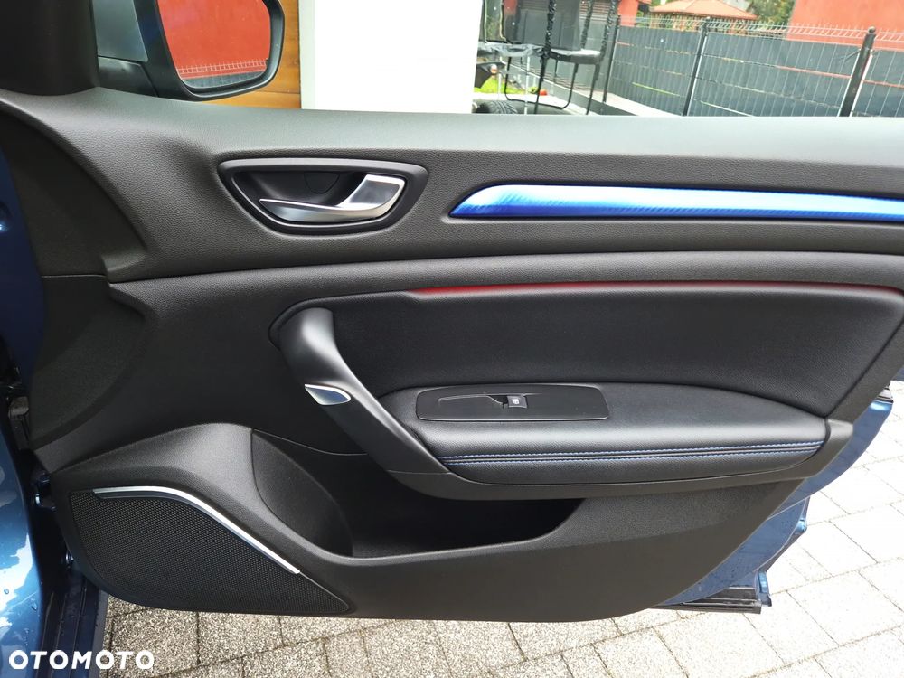 Renault Megane 1.6 TCe GT EDC - 32