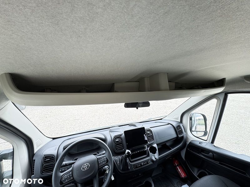 Toyota Proace Max Skrzynia Brygadowa - 12