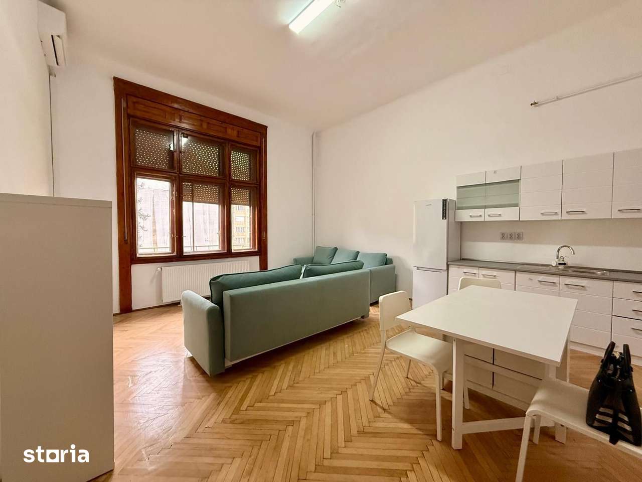 Apartament spațios 4 camere, Piata Victoriei — fotografia 3