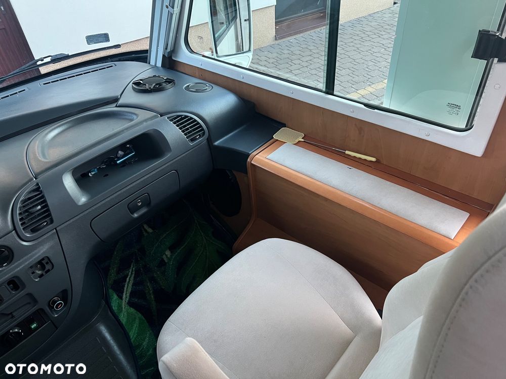 Mercedes-Benz Rapido 966 - 21