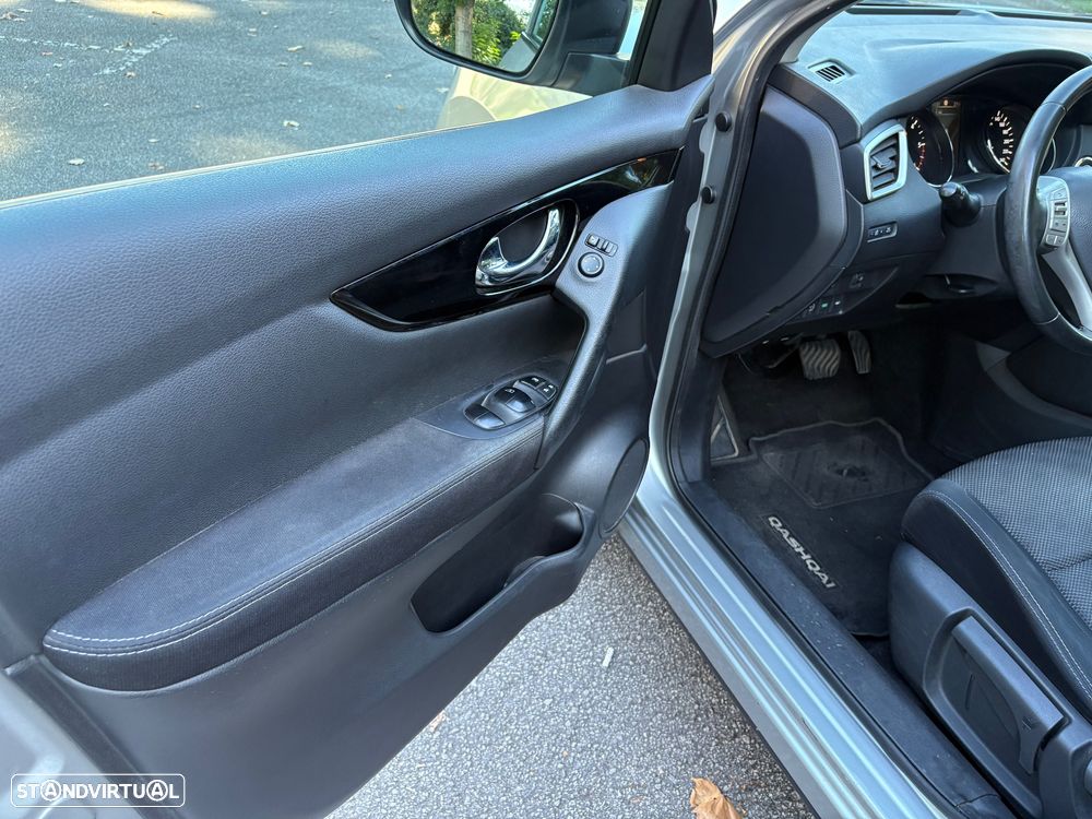 Nissan Qashqai 1.6 dCi 360 Pack S Xtronic - 9