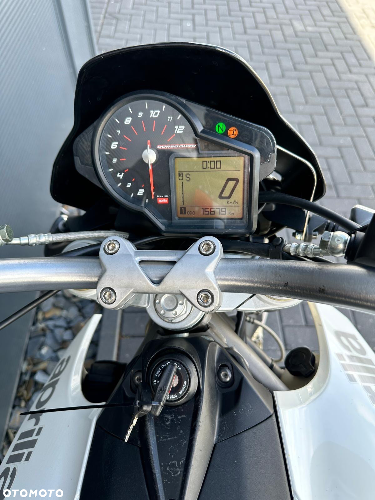 Aprilia Dorsoduro - 7