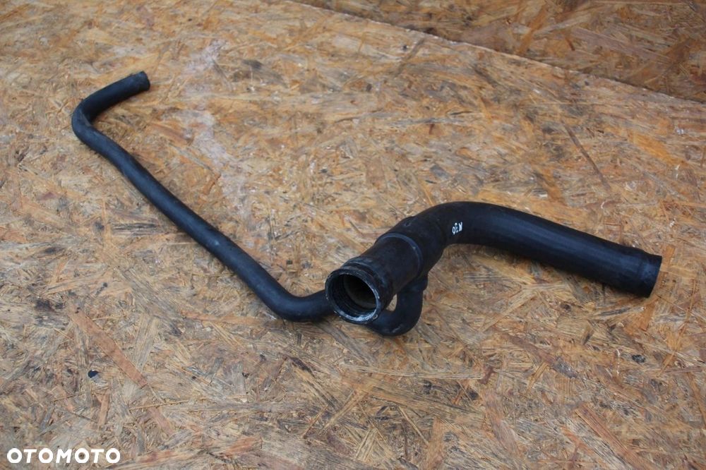 Przewód chłodnicy płynu BMW e34 e32 m30 3.0 3.5 r6 1722682 oryginalny - 4