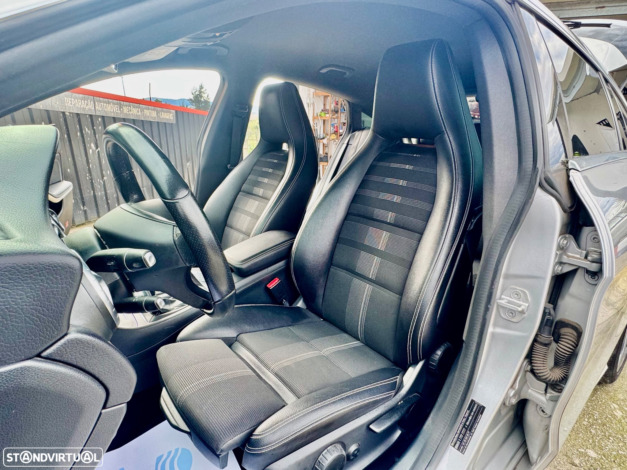 Mercedes-Benz CLA 180 CDi AMG Line - 12