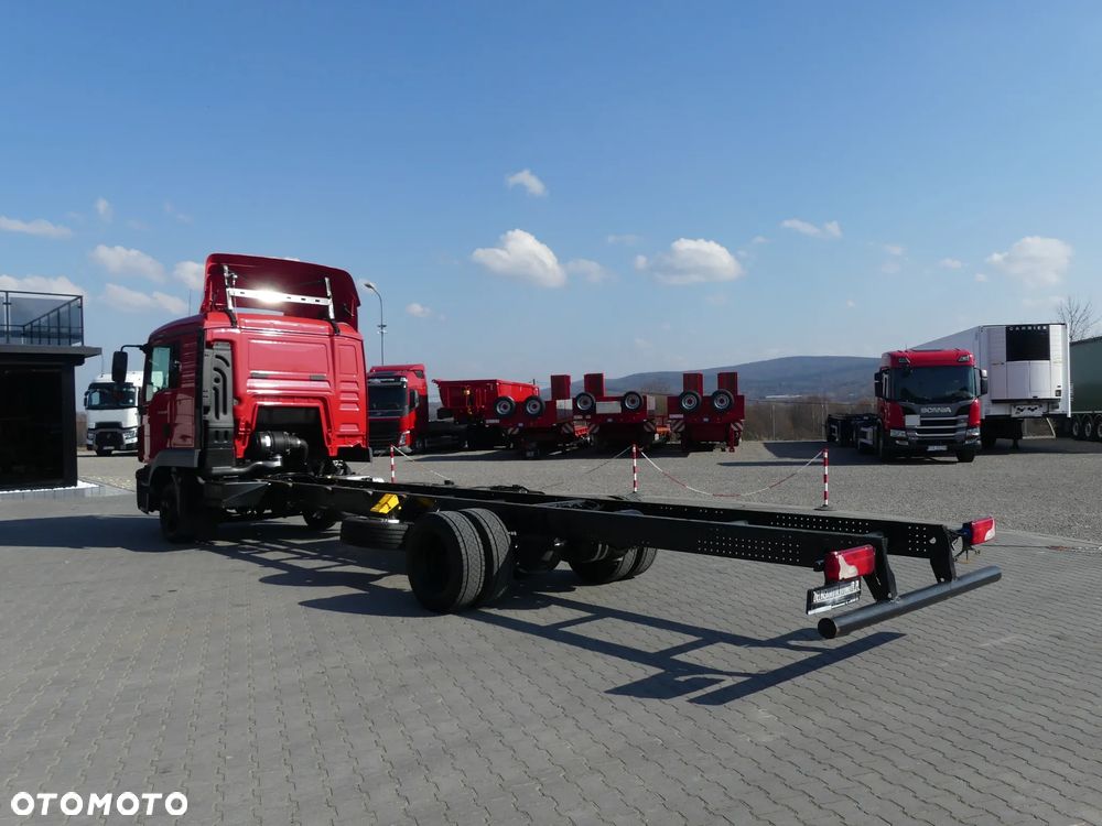 MAN TGL 12.220 / AUTOMAT / NISKI PRZEBIEG / EURO 6 / - 5