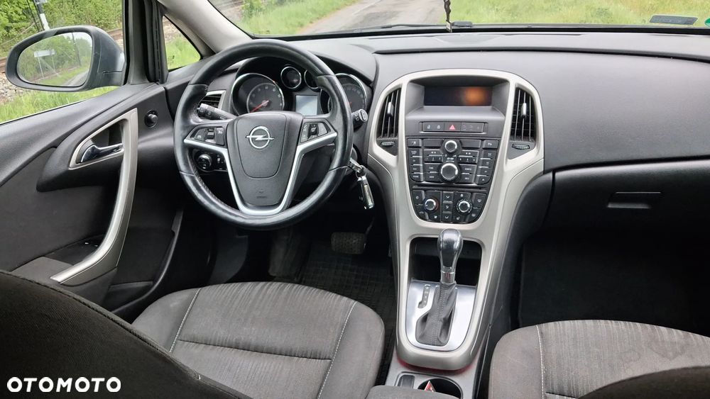 Opel Astra - 11