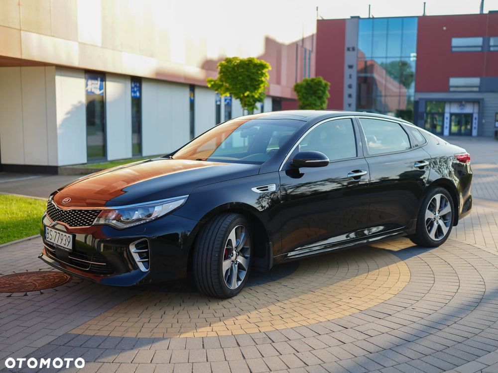 Kia Optima - 32