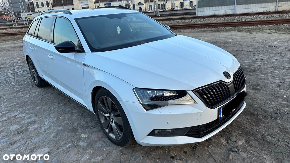 Skoda Superb 2.0 TSI Sportline DSG - 3