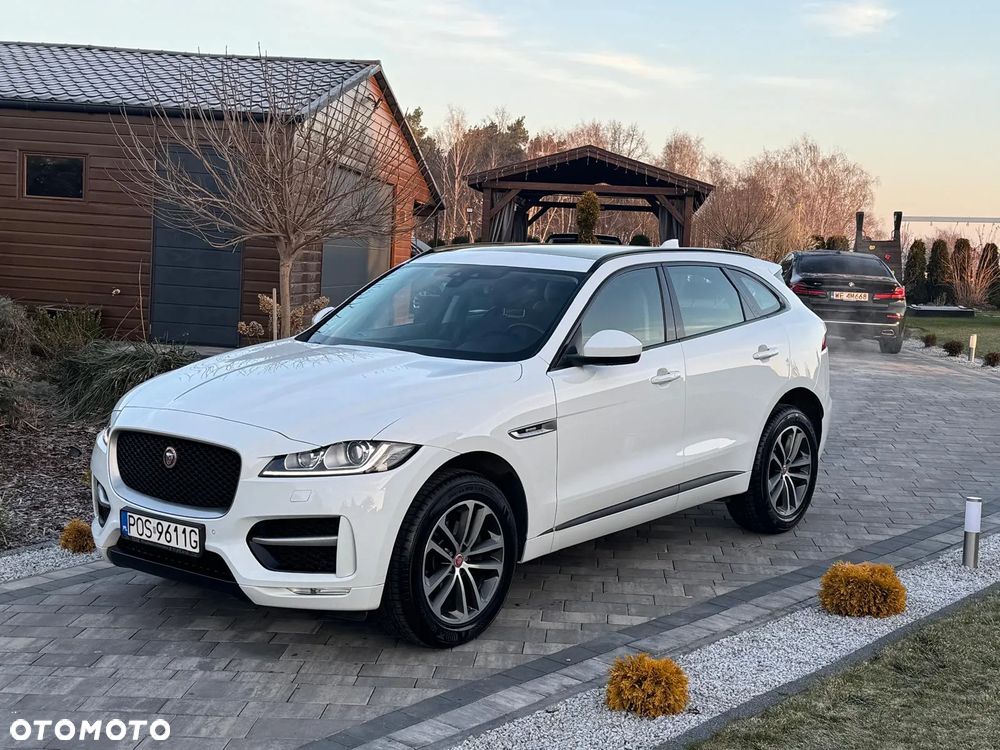 Jaguar F-Pace 2.0 i4P AWD R-Sport - 10
