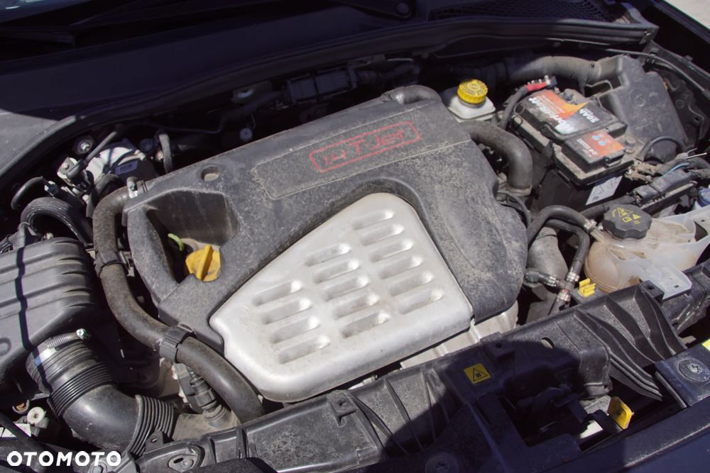 Auto na części - Fiat Tipo II 1.4 T-Jet 120 KM 940B7000 C635 718/A 2018R Silnik Skrzynia Drzwi Błotnik Lampa Lusterko Klamka Szyba Deska Kokpit Sterownik Moduł Czujnik Licznik Wyświetlacz Panel Kierownica - 18