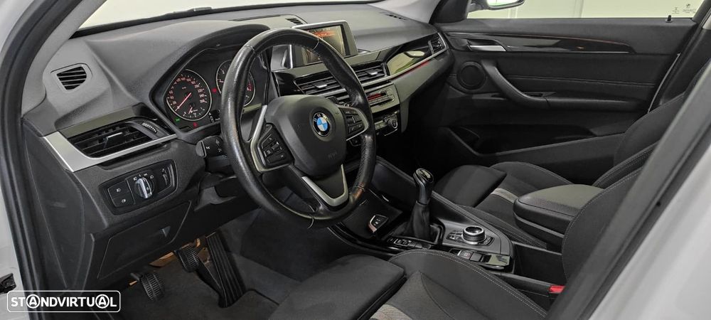 BMW X1 18 d sDrive Line Sport - 5