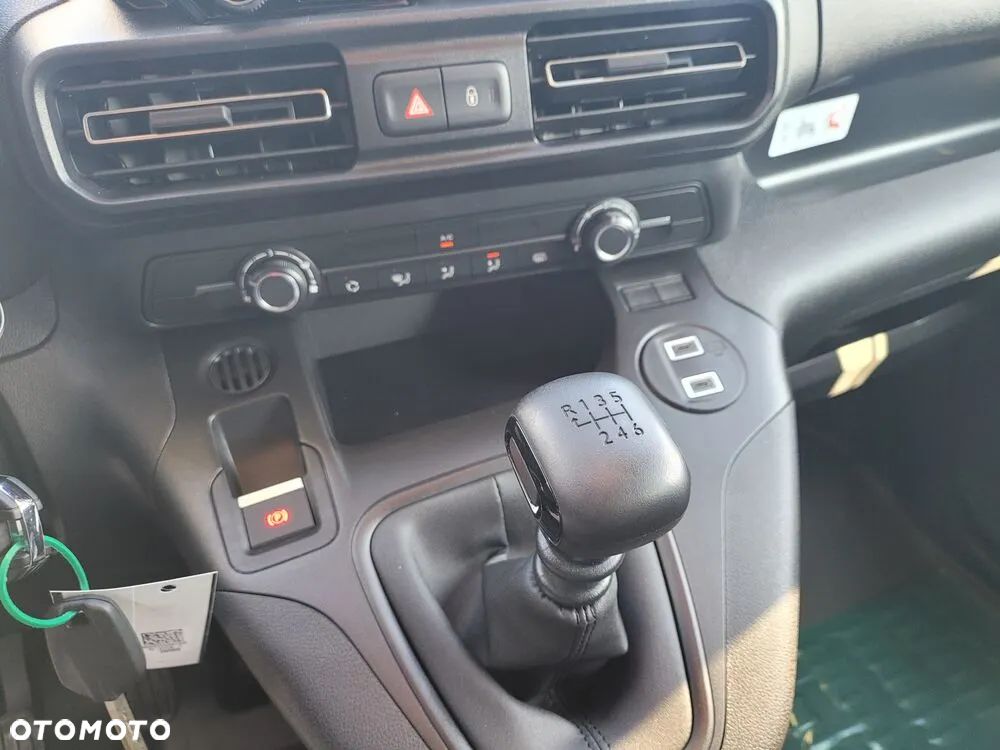 Opel Combo Cargo Załogowy VAN - 11