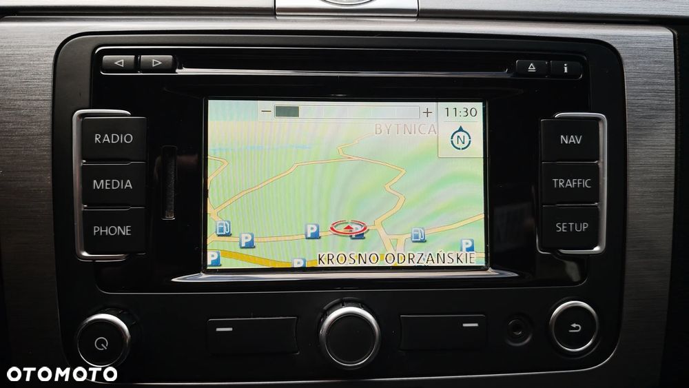 Volkswagen Passat Variant 2.0 TDI BlueMotion Technology Business Edition - 18