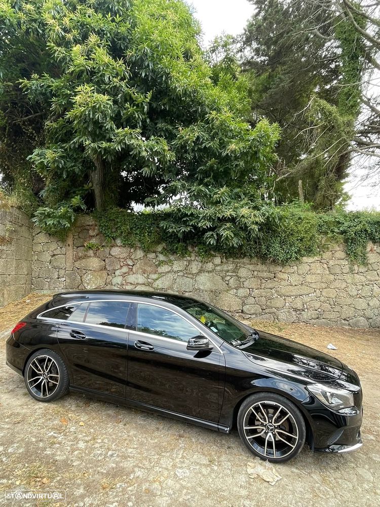 Mercedes-Benz CLA 220 d 4Matic 7G-DCT UrbanStyle Edition - 3
