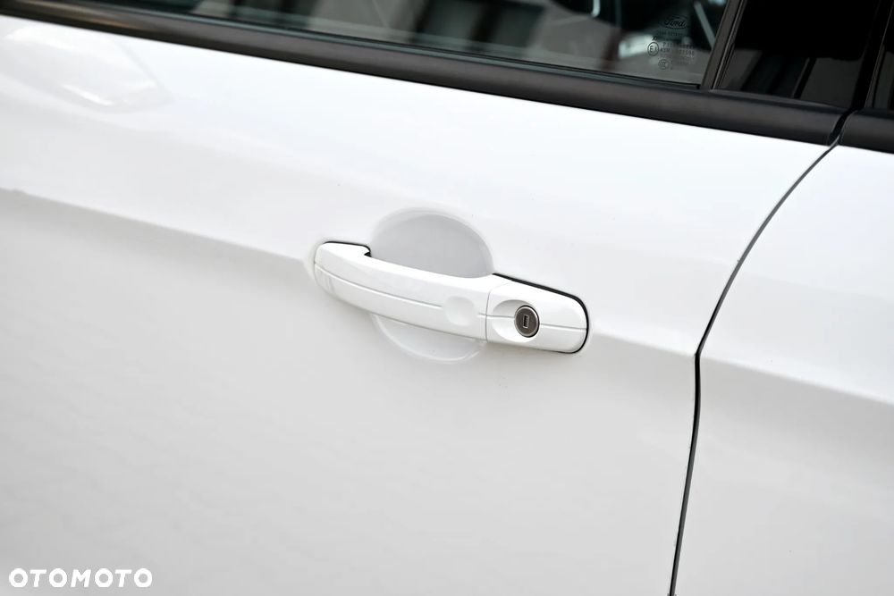 Ford Kuga 1.5 EcoBoost FWD ST-Line ASS - 24