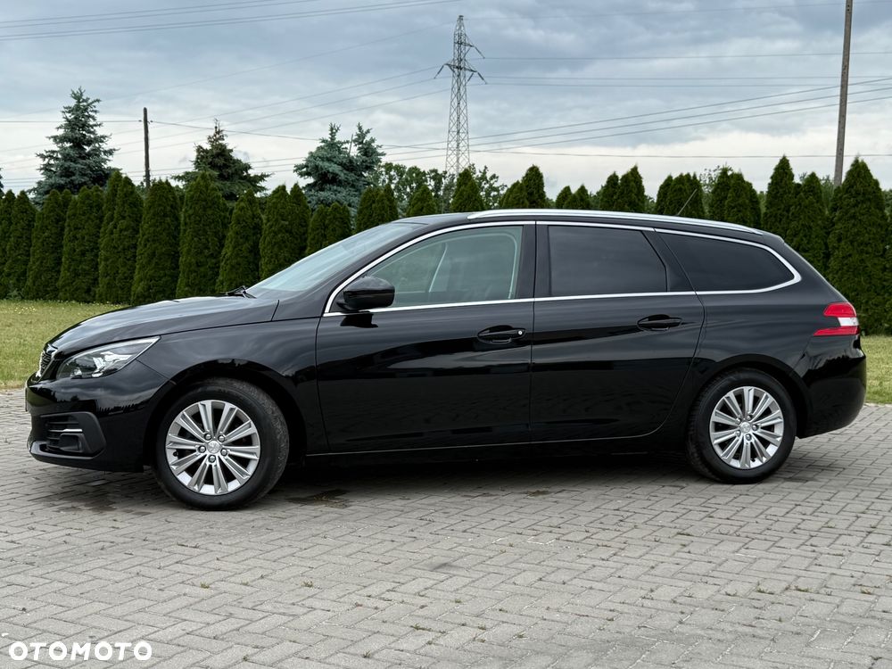 Peugeot 308 - 4