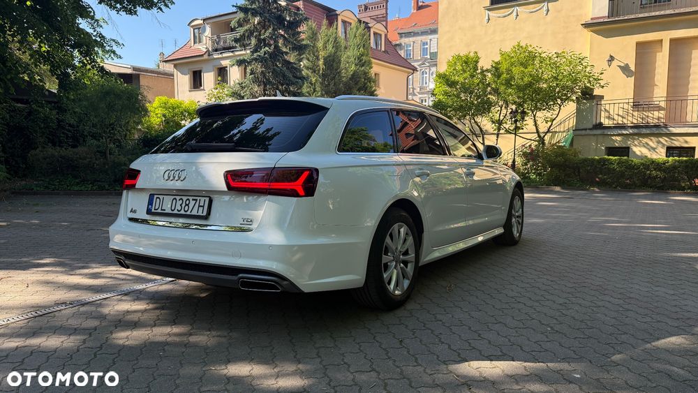 Audi A6 Avant - 11