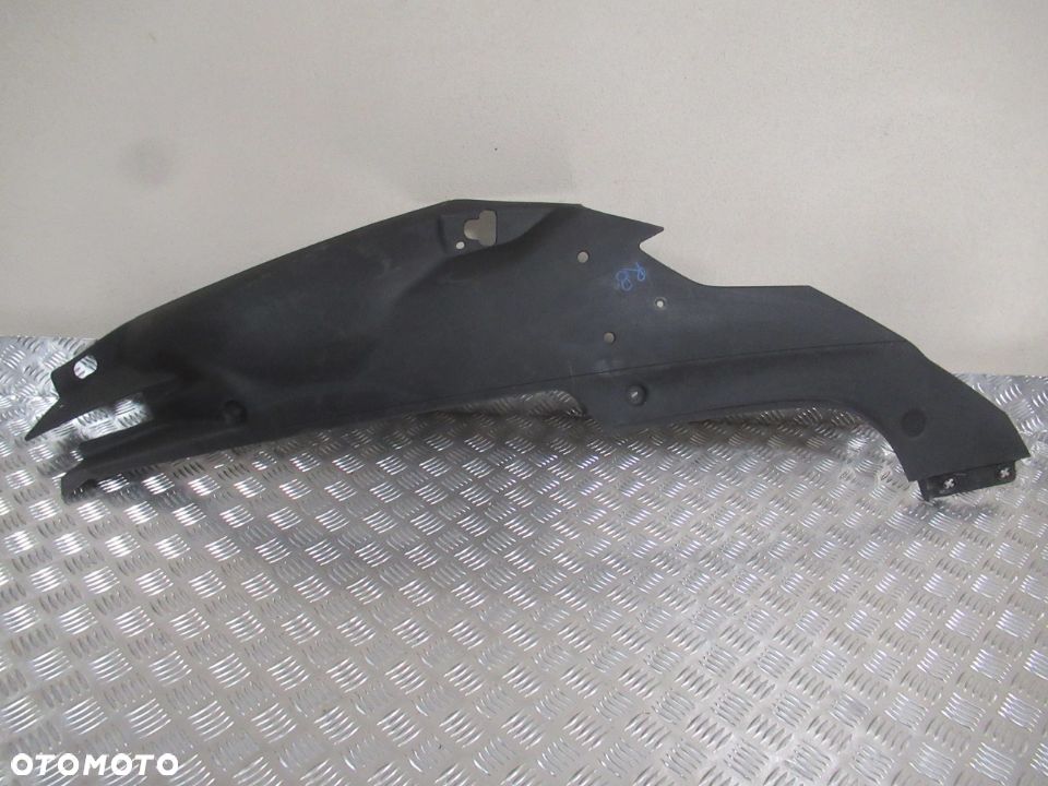 OSŁONA BŁOTNIKA PRAWEGO AUDI R8 2006-2015 rok - 5