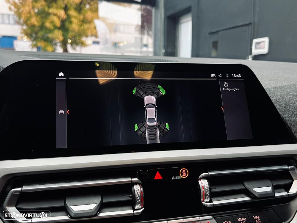 BMW 330 e Corporate Edition Auto - 35
