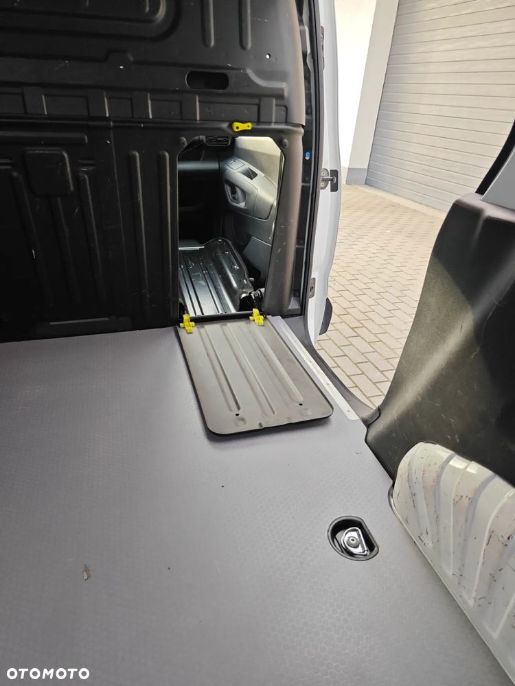 Toyota PROACE CITY - 16