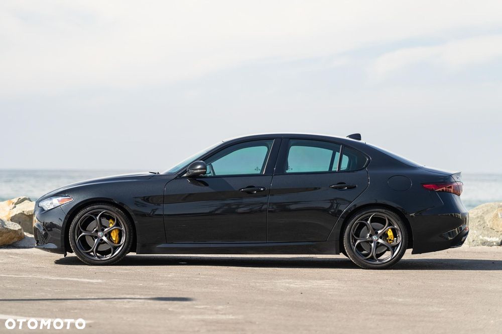 Alfa Romeo Giulia 2.0 Turbo Veloce TI Q4 - 3