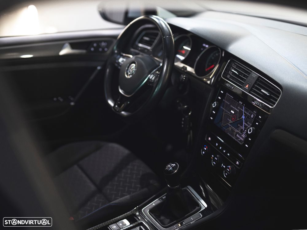 VW Golf 1.0 TSI Join - 15