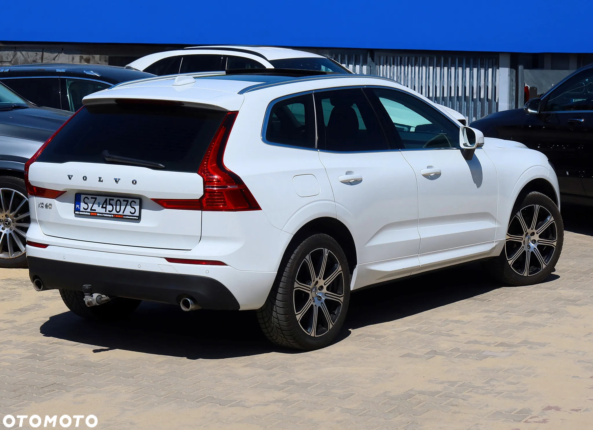 Volvo XC 60 T8 AWD Plug-In Hybrid Momentum Pro - 36