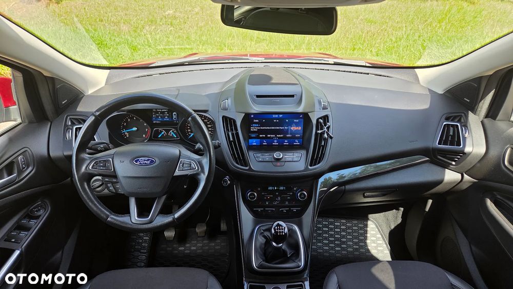 Ford Kuga 1.5 EcoBoost FWD Titanium - 9