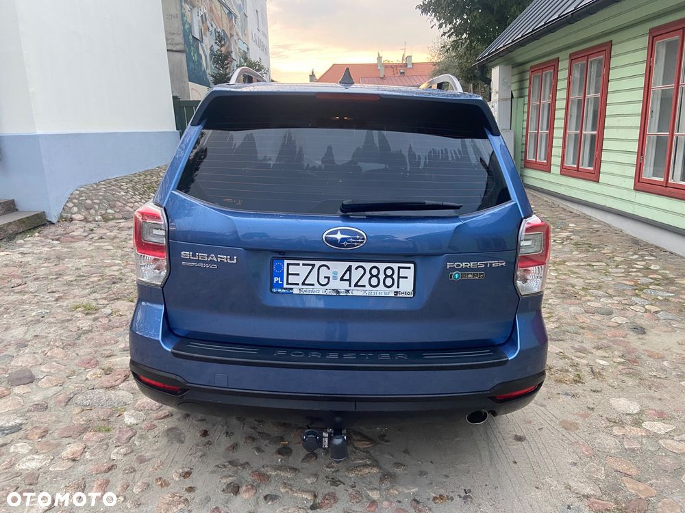 Subaru Forester 2.0 i Exclusive (EyeSight) Lineartronic - 5