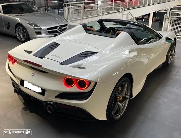 Ferrari F8 Tributo Spider - 7