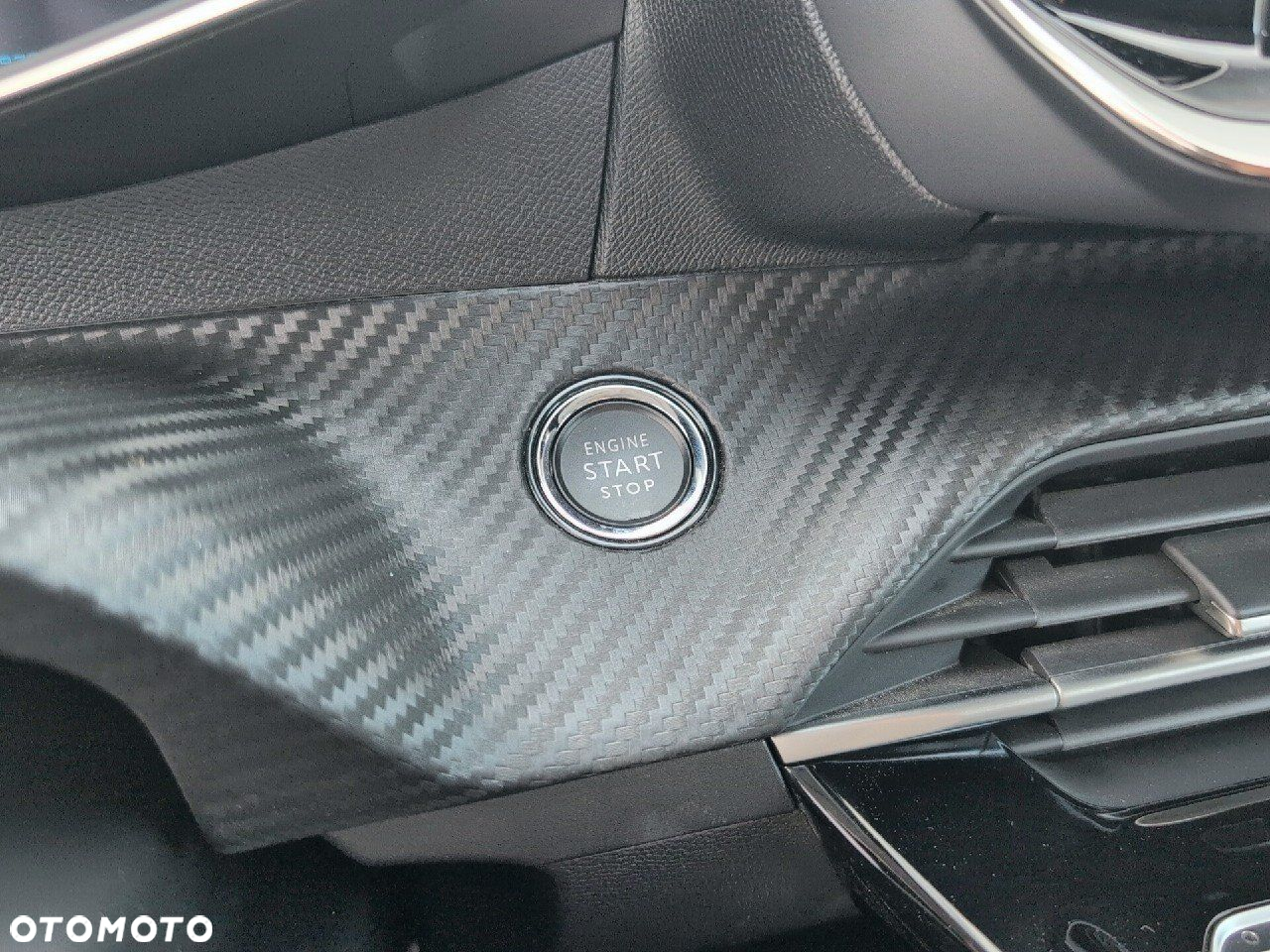 Peugeot 208 1.2 PureTech Allure Pack S&S - 25