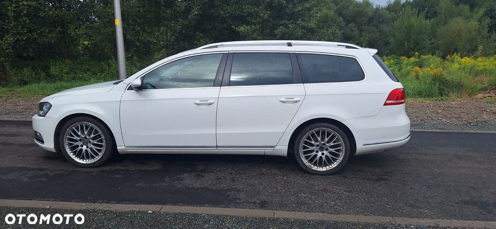 Volkswagen Passat 2.0 TDI Highline - 2