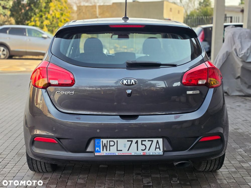 Kia Ceed - 7