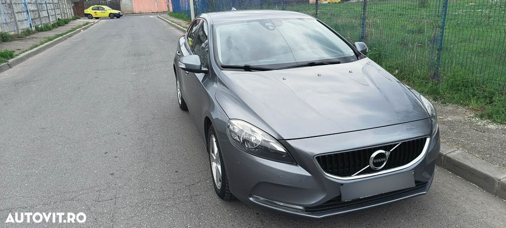 Volvo V40 - 6