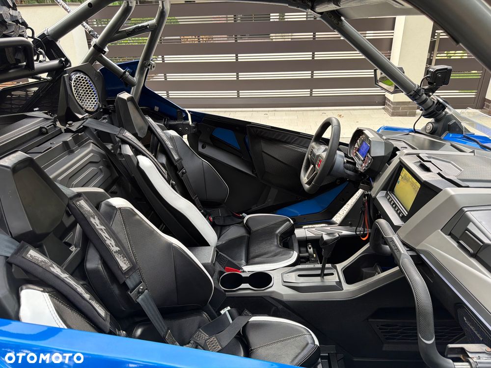 Polaris RZR - 19