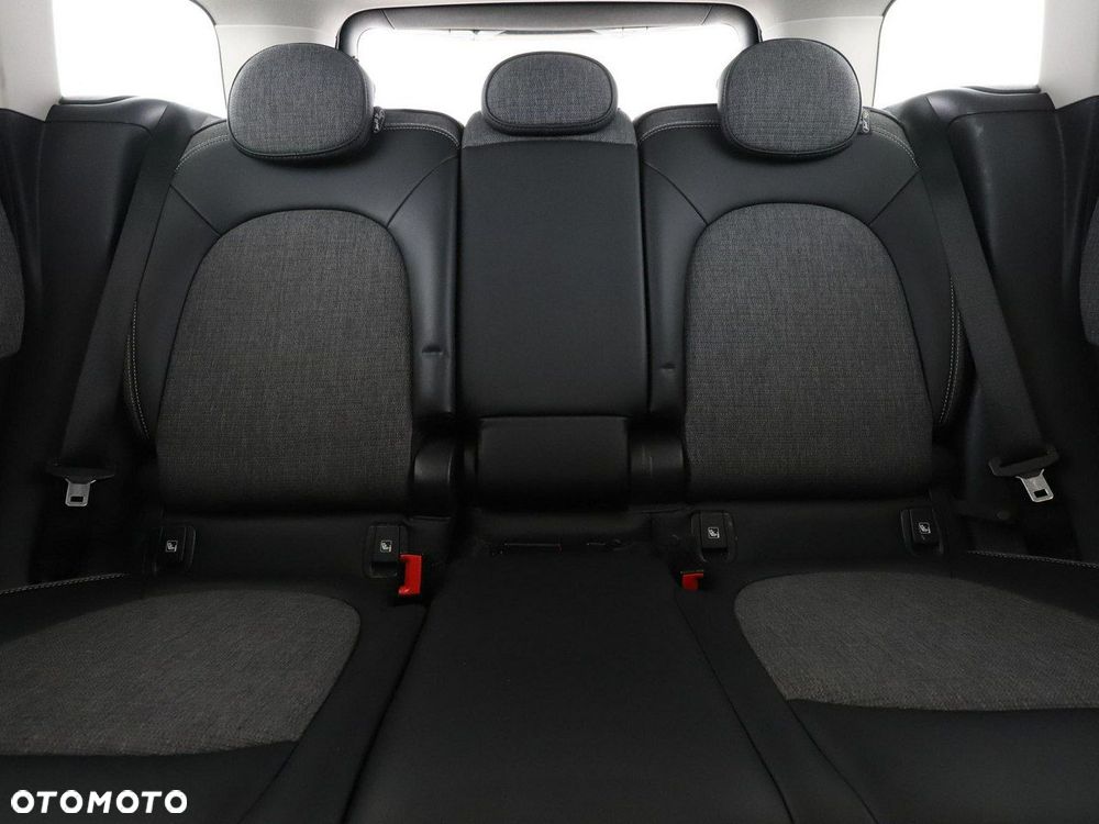 MINI Countryman Cooper D ALL4 - 18