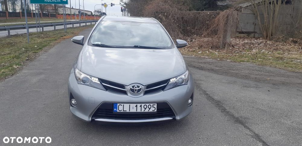Toyota Auris 2.0 D-4D Life - 6