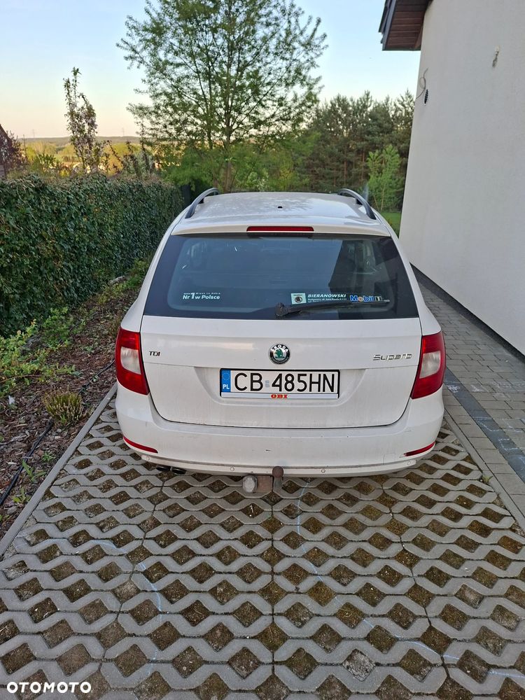 Skoda Superb 2.0 TDI Business - 4